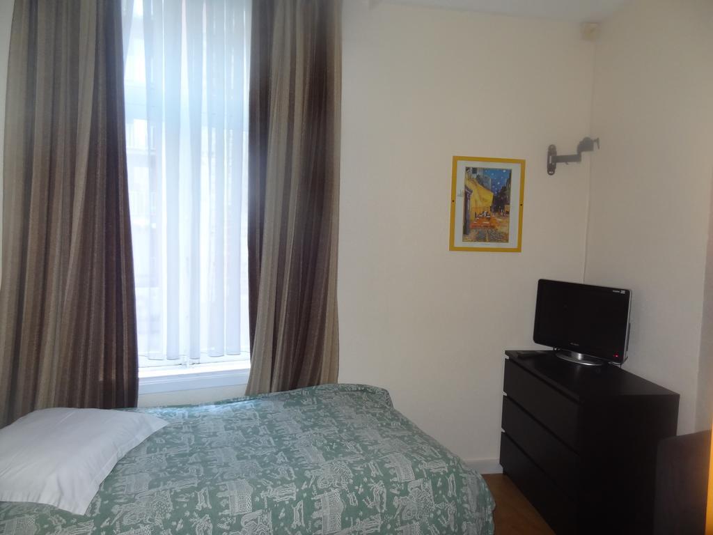 Logies Ocelot Hotel Остенде Екстериор снимка